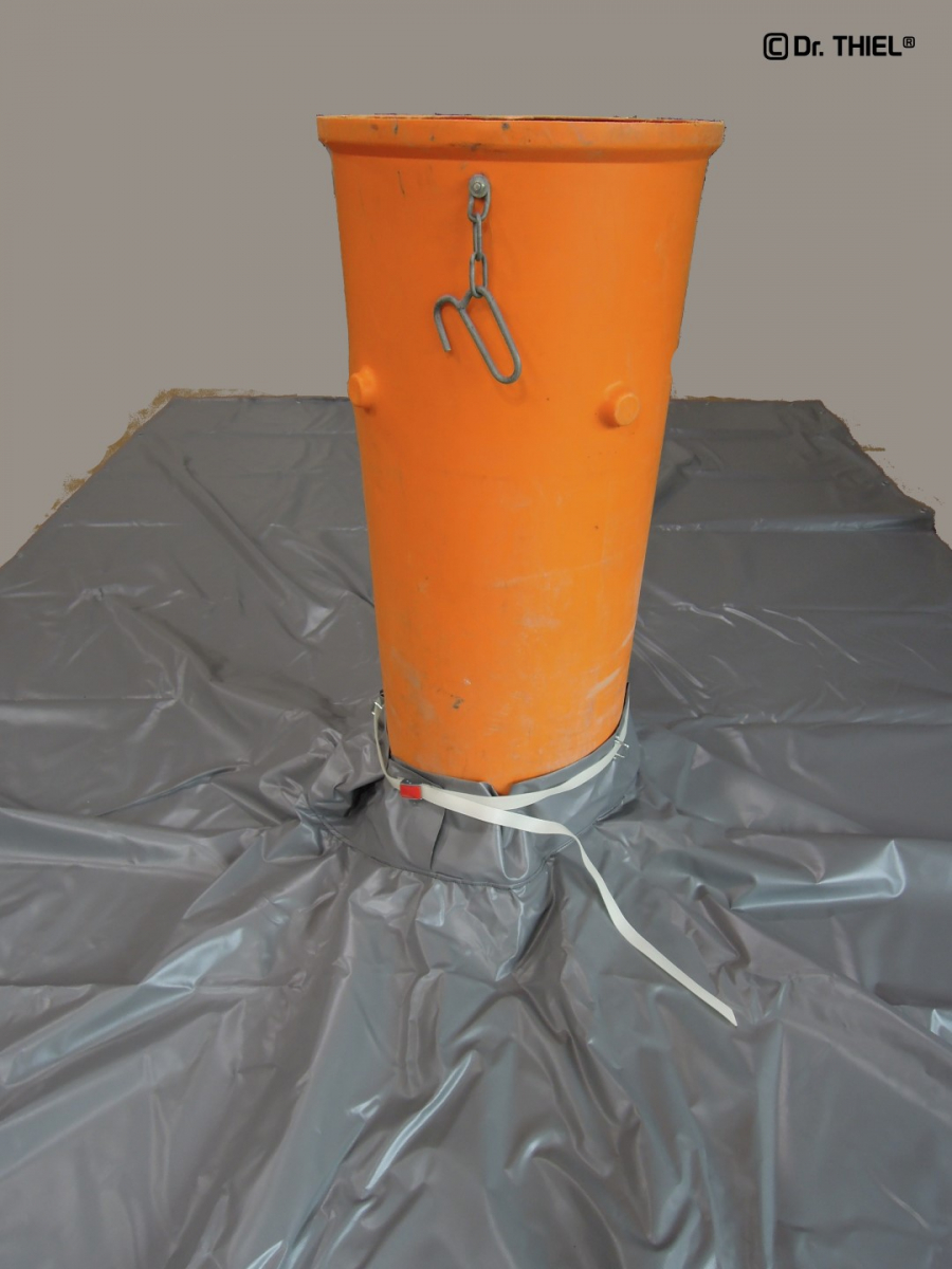 PVC Skip cover tarpaulin with filler for bulk good chutes 630g /m²